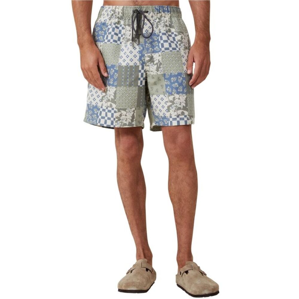 Cotton On Mens Relaxed Casual Walking Shorts, NWT